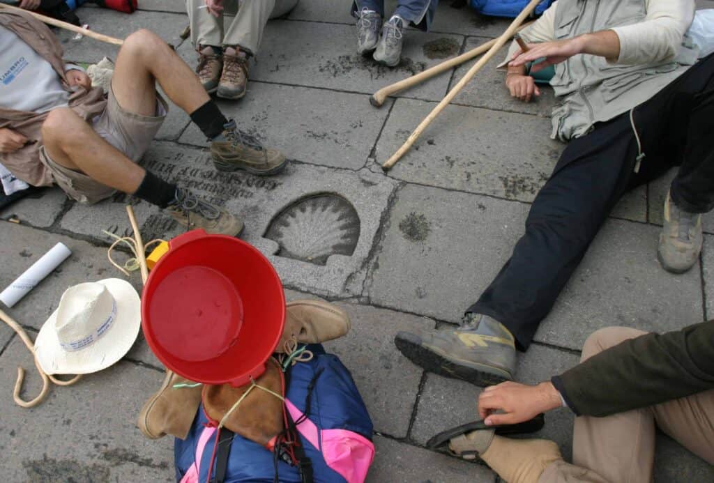 Pererinos en la plaza del Obradoiro, Santiago de Compostela