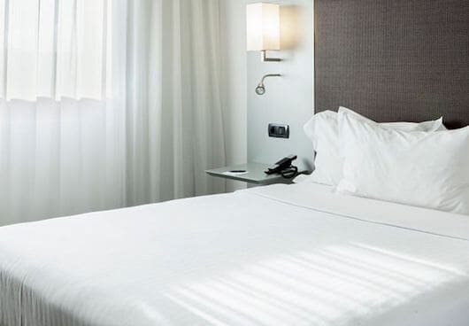 Hand-Pick-Accomodation