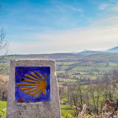 Camino Primitivo with the scallop marker