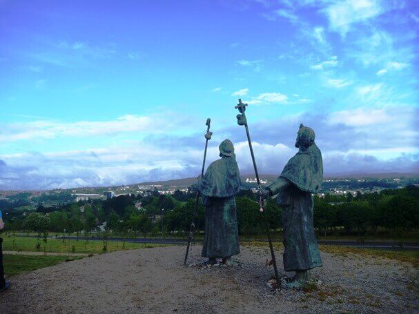 mount of joy statue point to Santiago de Compostela
