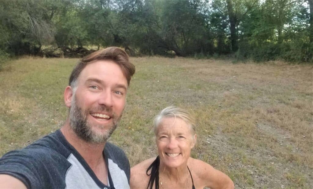 Family Camino - Teri and Her Kids
