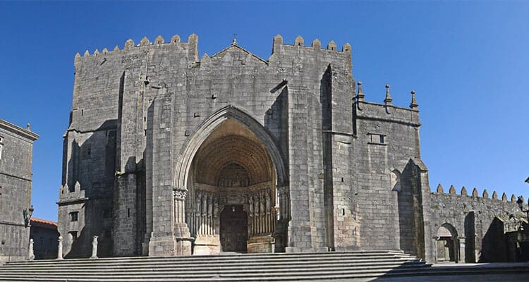 Tui cathedral camino portugues