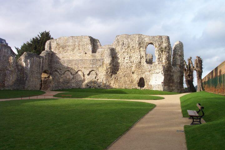 reading abbey berkhsire uk st james way