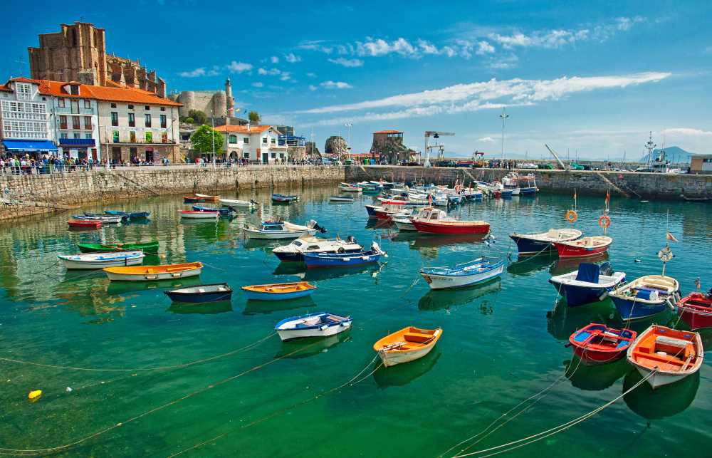a picture of a harbour