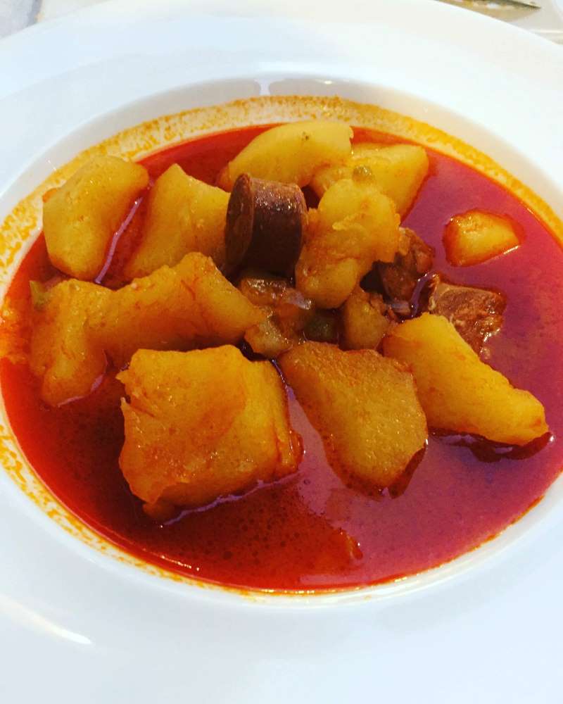 a picture of patatas a la riojana