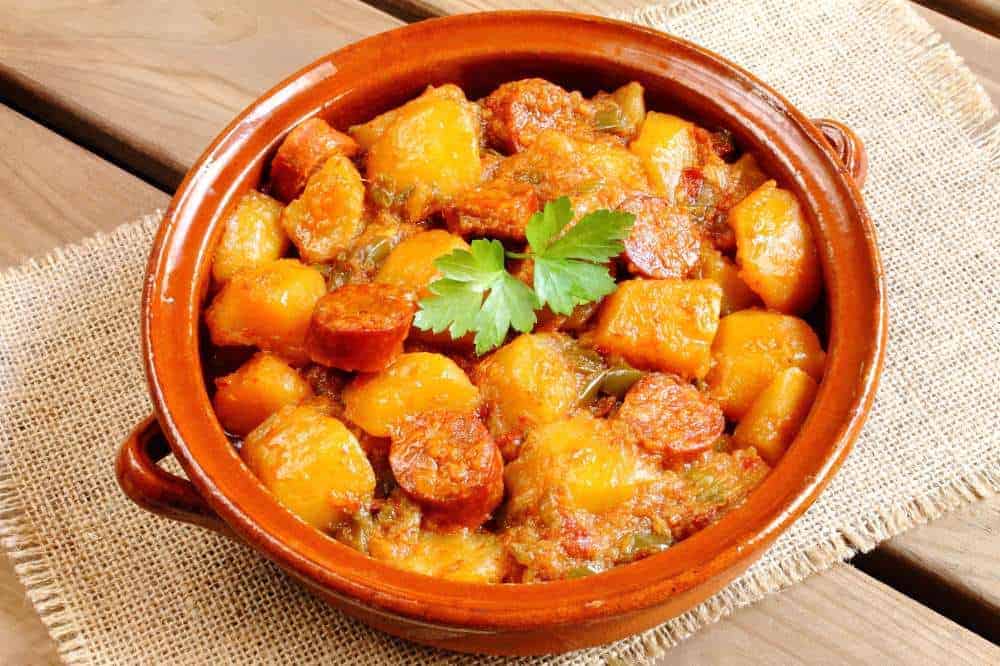 a picture of patatas a la riojana