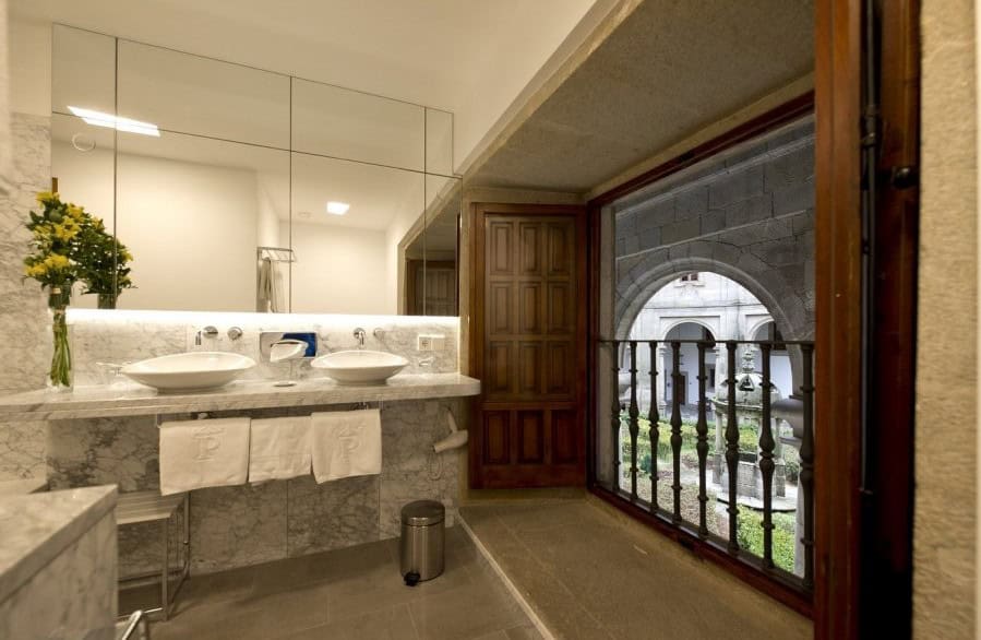 Parador de Santiago de Compostela hotel Luxury on the Camino