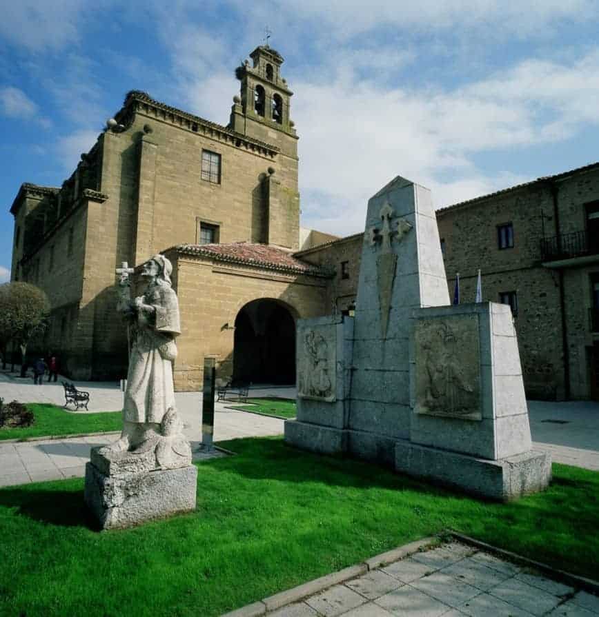 Parador de Santo Domingo Bernardo de Fresneda exterior Luxury accommodation on the Camino