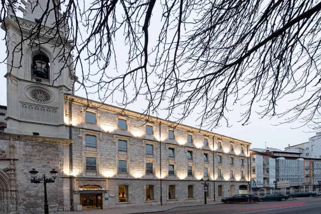 Luxury hotel and restaurants on the Camino