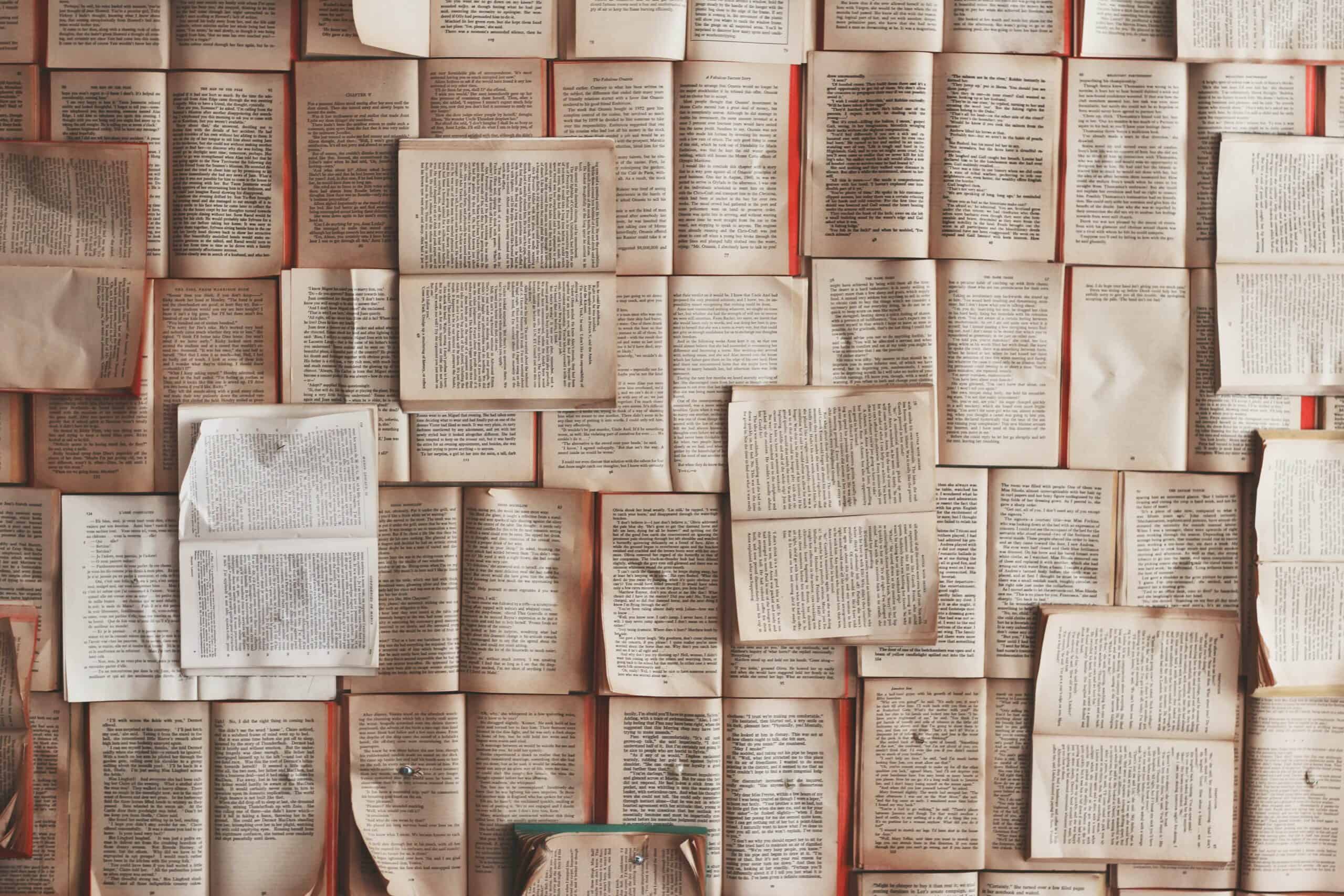 Books representing Día das Letras Galegas
