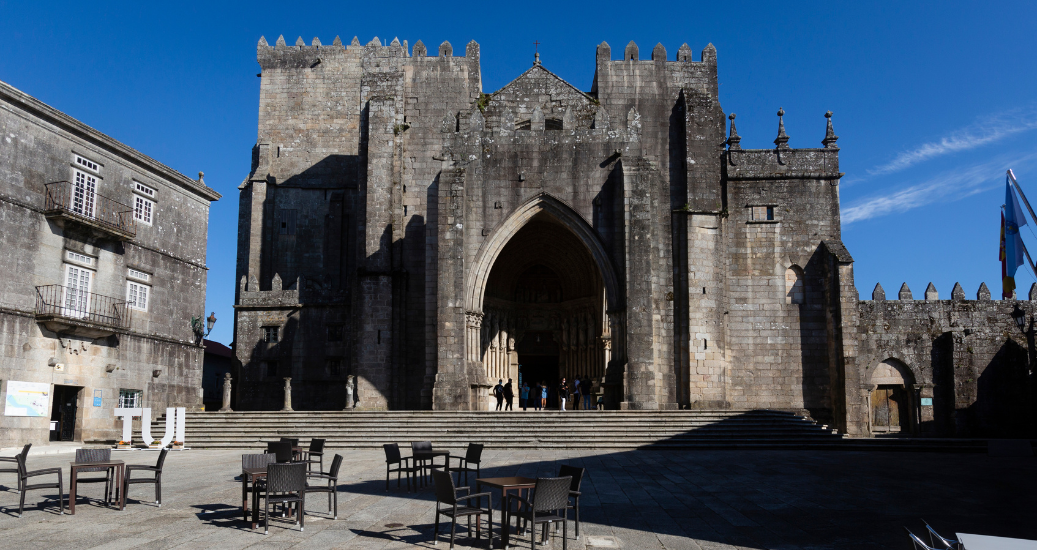 Tui cathedral