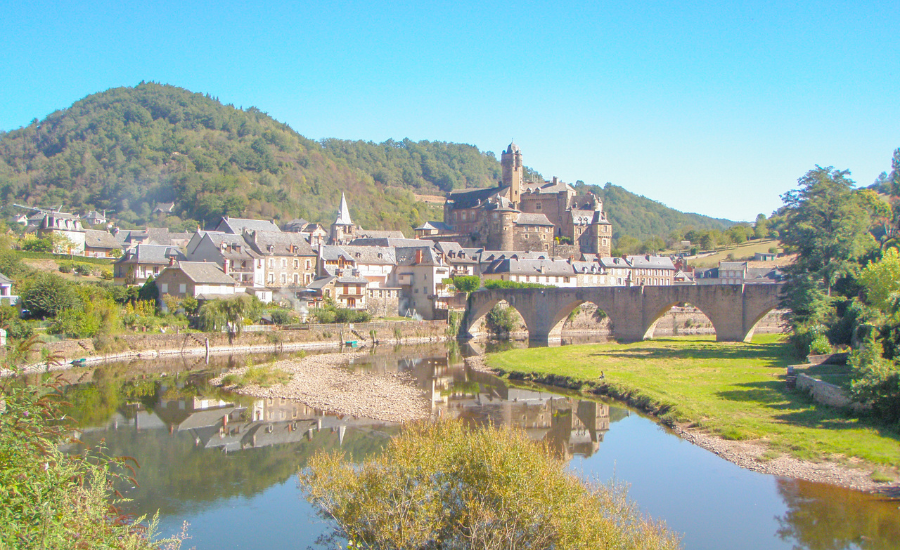 town Le Puy