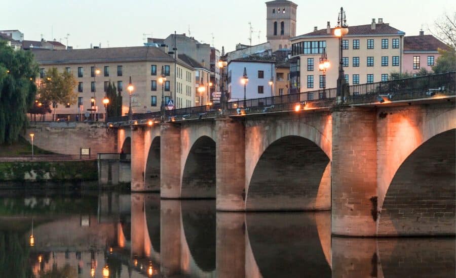 Logrono bridge night time