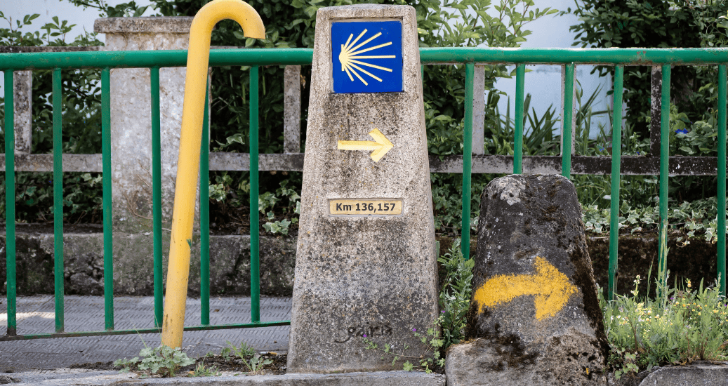 Camino signage on Camino de invierno