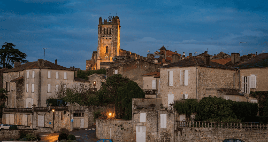 City of Aire-sur-l'Adour in Night time