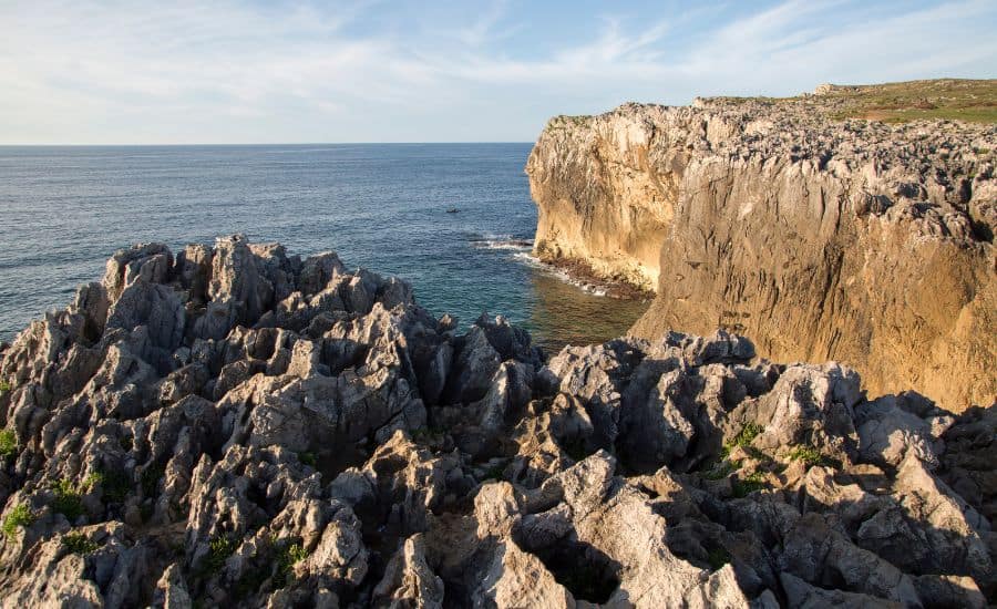 Bufones de Arenill on the Camino del Norte
