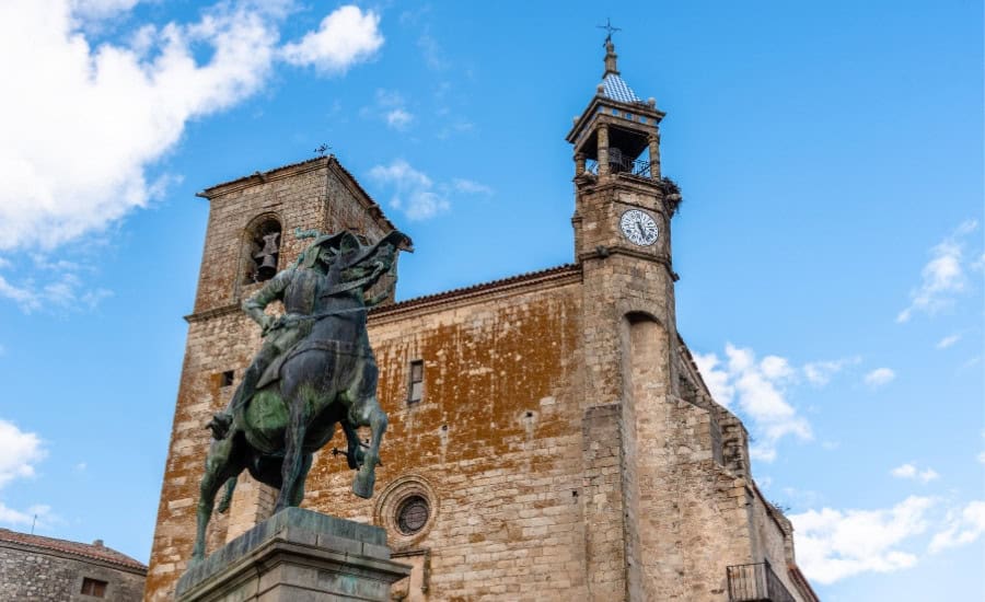 Caceres Statue