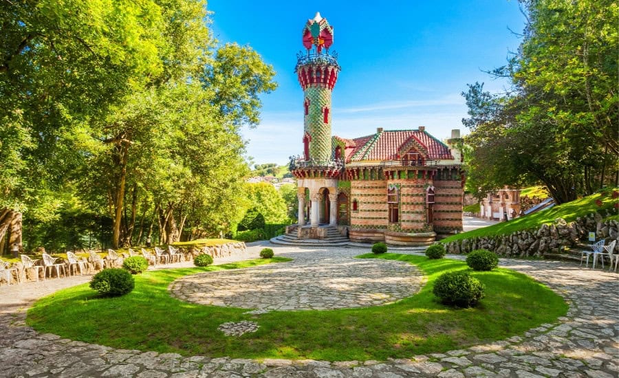 Capricho De Gaudi