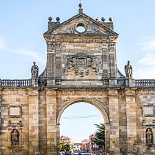 FR5 - Arco De San Benito Sahagun