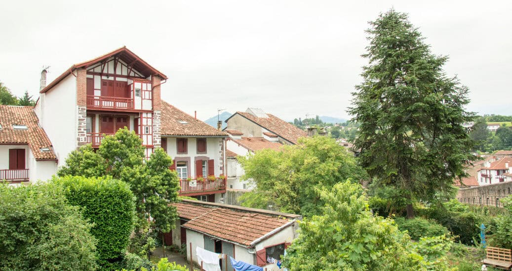 Homes Saint Jean Pied de Port