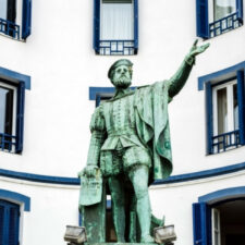 Juan Statue of Sebastian Elcano - Getaria