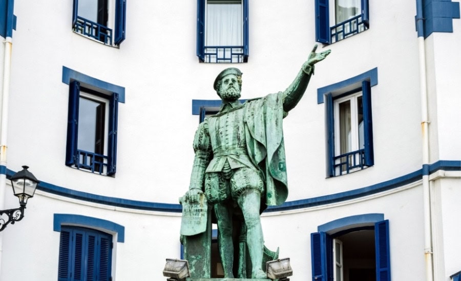 Juan Statue of Sebastian Elcano - Getaria