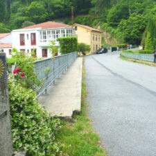 Path on Camino ingles