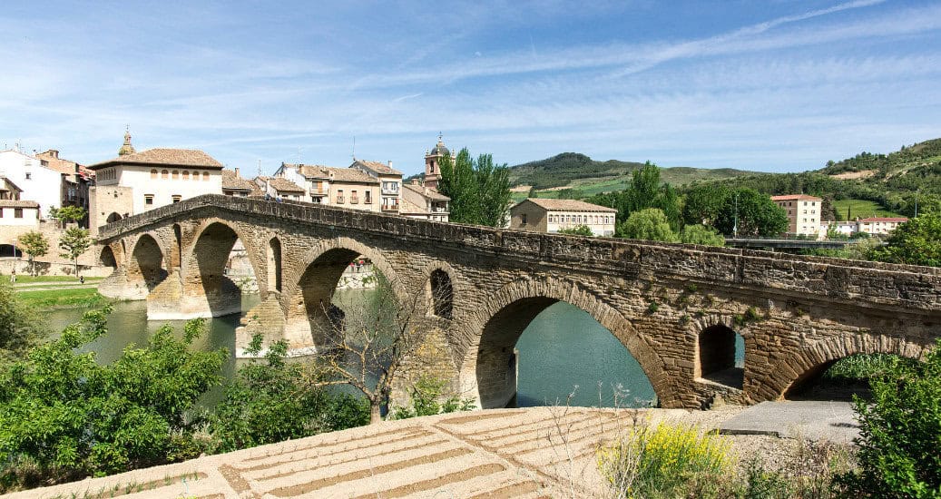 Puente la Reina Bridge. Puente la Reina, Navarra, Spain