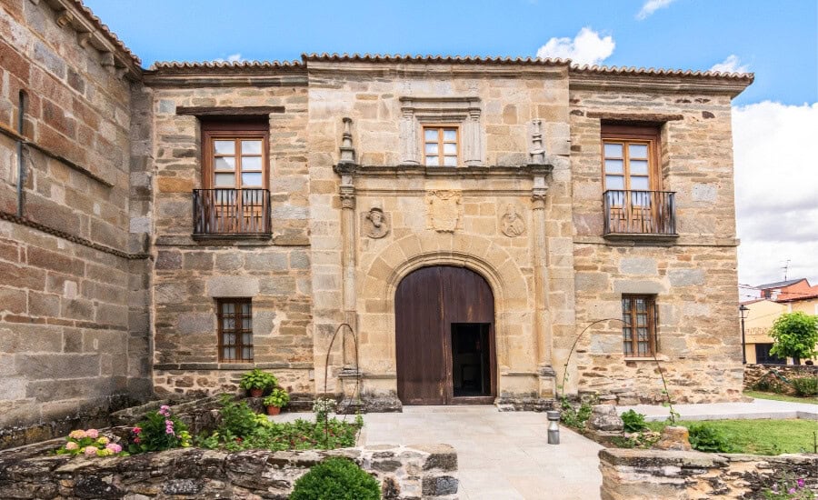 Santa Marta De Tera