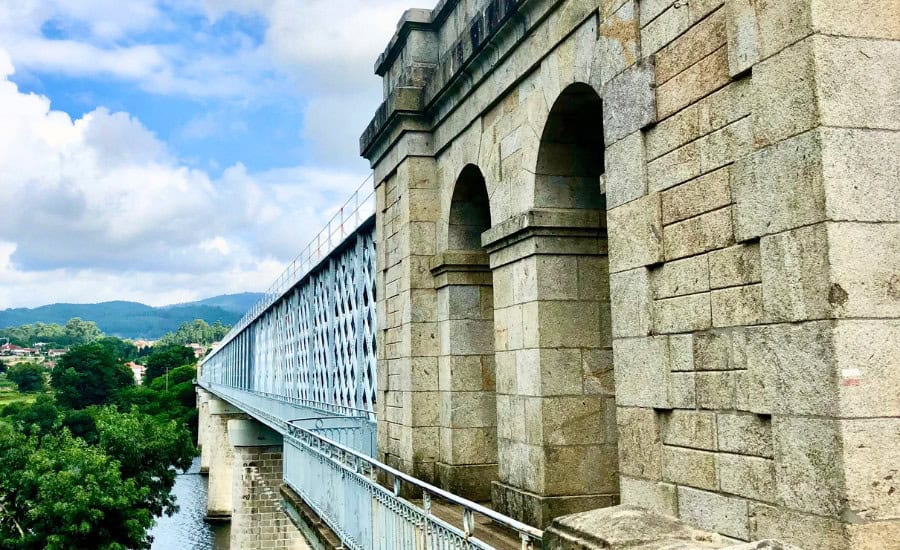 Valenca-Tui bridge