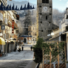 Saint- Vincent