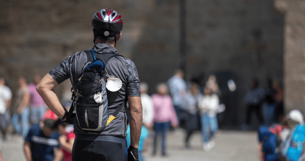 Cycling posing outside cathedral de Santiago