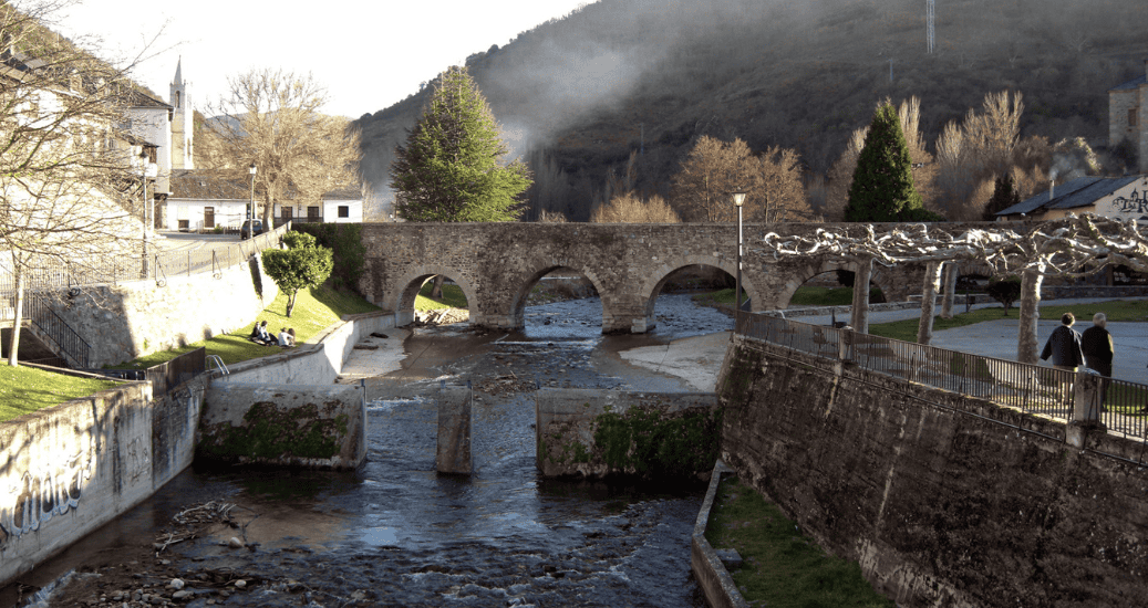 Bridge on Camino Frances