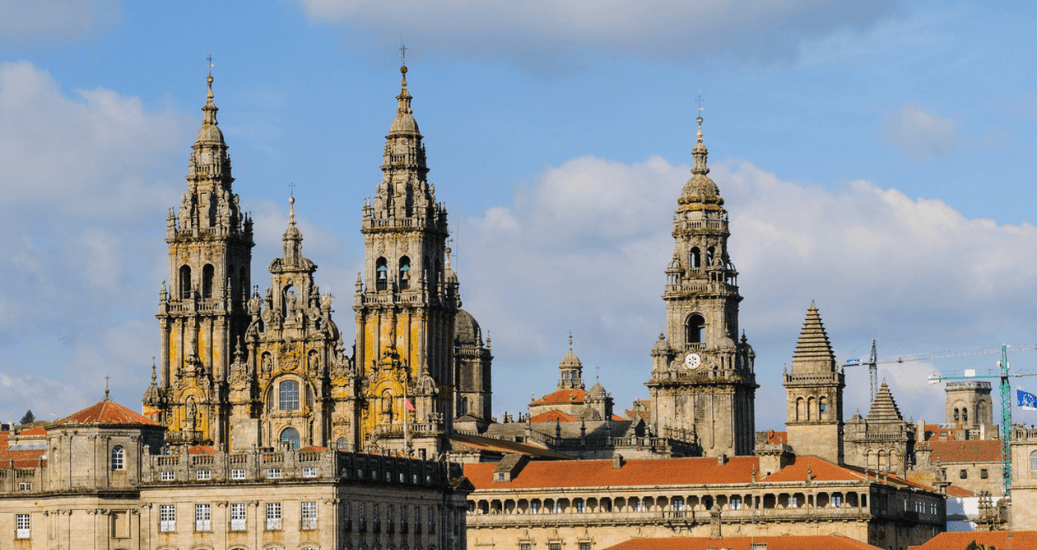 Cathedral de Santiago aerial view