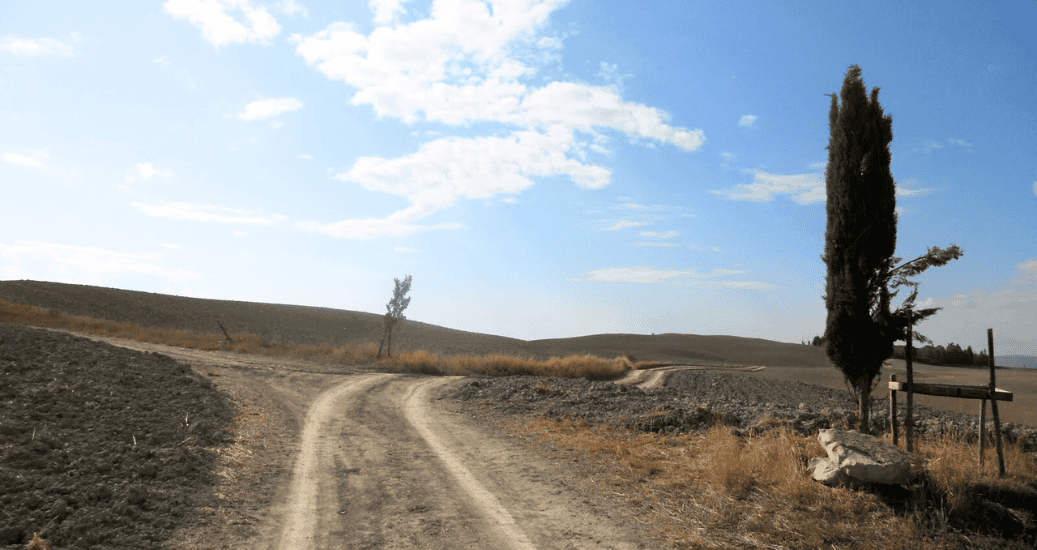 Mountain on Via Francigena
