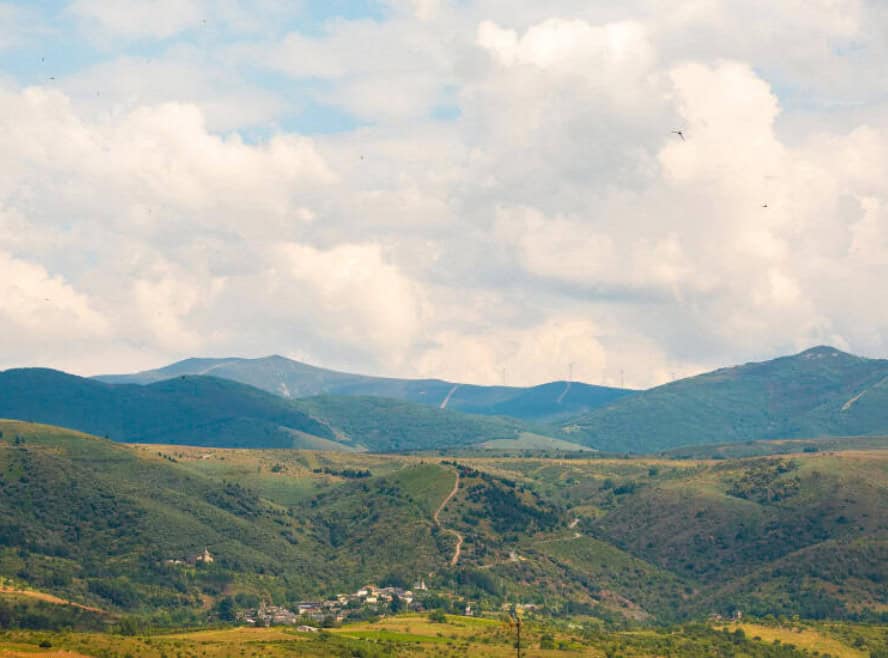 Ponferrada mountains landscape