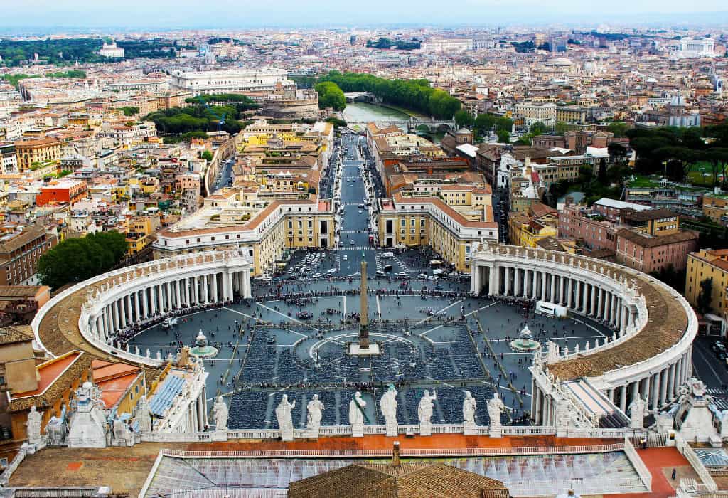 St Peter's Square, the end point of a pilgrimage to Rome on the Full Via Francigena