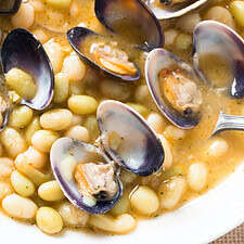 Pochas Stew with Clams Asturian Food