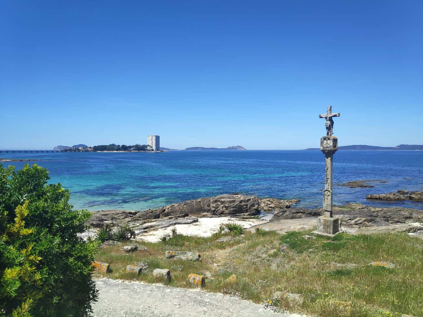 Cross by the sea along the Camino Portugues Coastal route